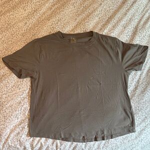 CALIA by Carrie Underwood Everyday Relaxed Tee in Taupe